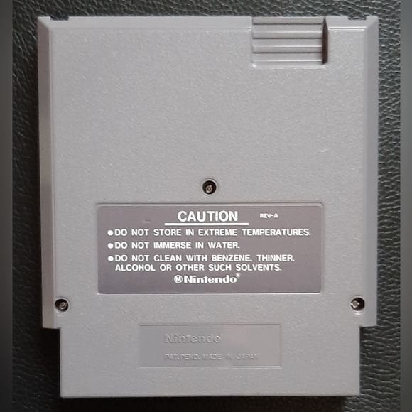 Game Cartridge - Picture 2 of 3